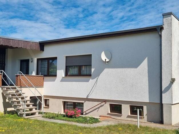 Doppelhaushälfte zum Kauf provisionsfrei 129.000 € 4 Zimmer 89 m² 592 m² Grundstück Ferdinandshof Ferdinandshof 17379