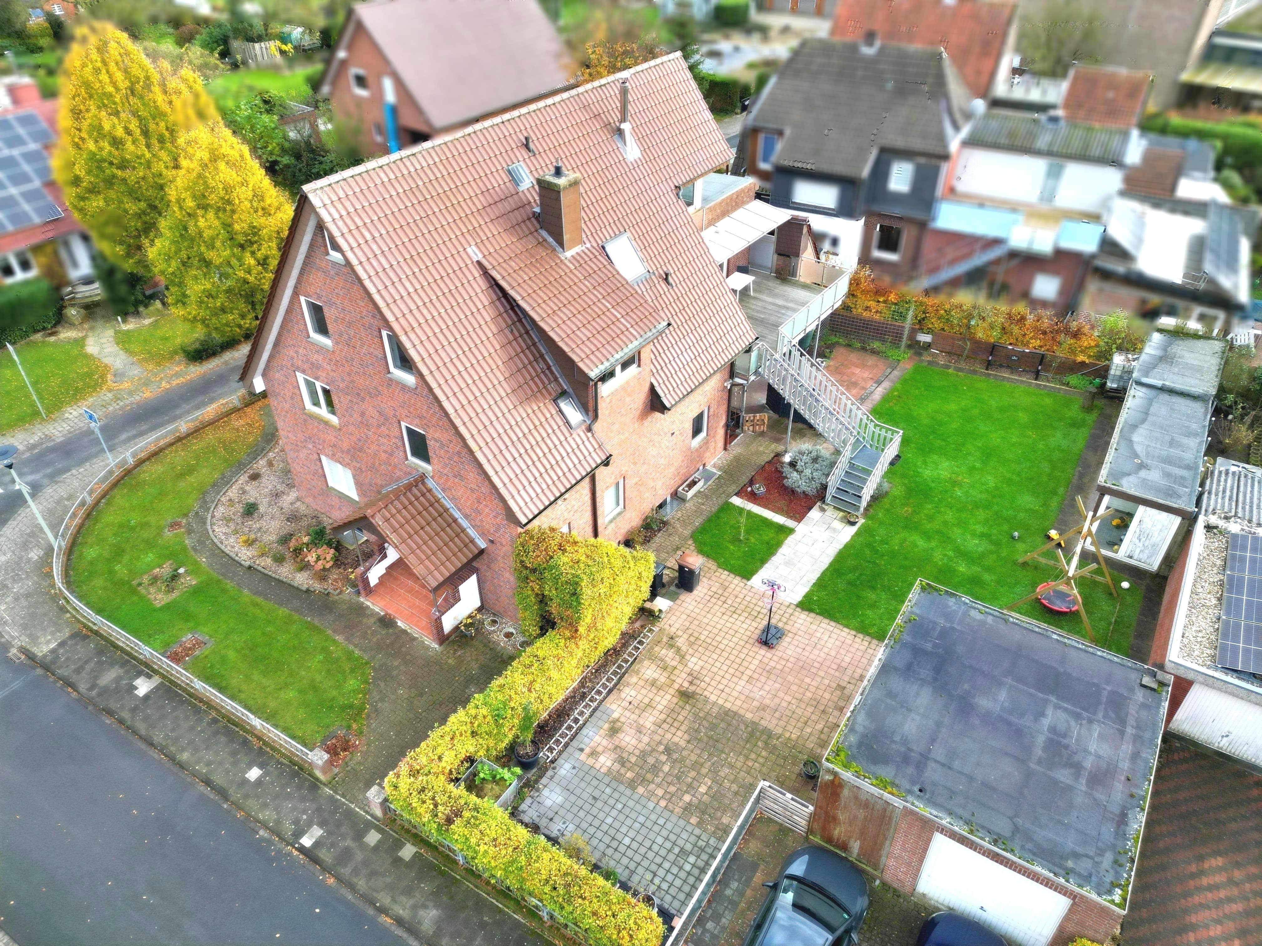 Mehrfamilienhaus zum Kauf 540.000 € 13 Zimmer 284 m²<br/>Wohnfläche 804 m²<br/>Grundstück ab sofort<br/>Verfügbarkeit Borghorst Steinfurt 48565