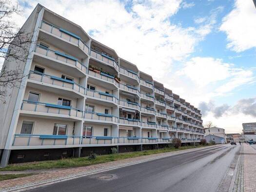 Wohnung zur Miete 410 € 3 Zimmer 59,1 m² 4. Geschoss Lustgartenstraße 11 Spremberg 03130