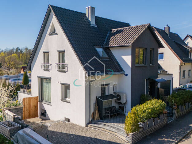 Einfamilienhaus zum Kauf 8 Zimmer 214,3 m² 563 m² Grundstück Schwäbisch Hall Schwäbisch Hall 74523