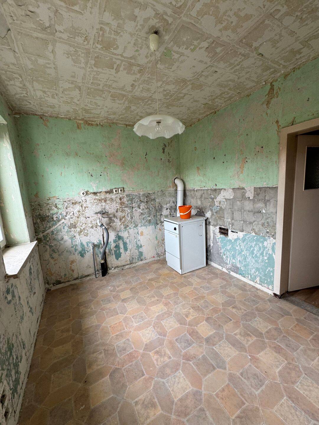 Immobilie in Drebach - ***VERKAUFT*** Geräumiges Einfamilienhaus mit viel Potential zwischen Weimar und Erfurt - Bild 4