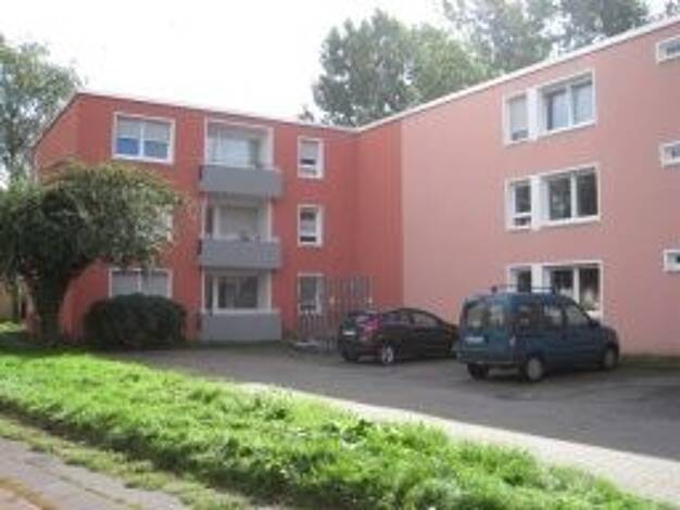Wohnung zur Miete 629 € 3,5 Zimmer 85 m² 2. Geschoss frei ab 01.08.2025 Frundsbergstraße 49 Wehofen Duisburg 47169