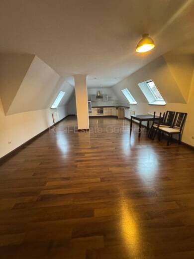 Wohnung zur Miete 740 € 3 Zimmer 80 m² Dachgeschoss, 3. Geschoss Weiden in der Oberpfalz 92637