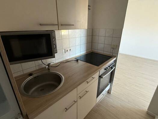 Studio zur Miete 190 € 1 Zimmer 32 m² 4. Geschoss Straße Usti nad Labem 33 Kappel Chemnitz 09119