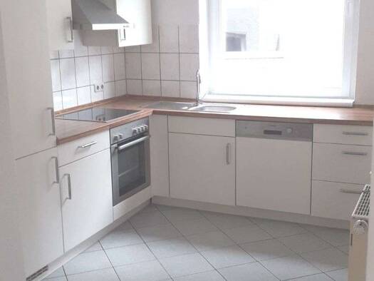 Wohnung zur Miete 800 € 3 Zimmer 75 m² 2. Geschoss frei ab sofort Röntgenstraße 1 Krämpfervorstadt Erfurt 99085