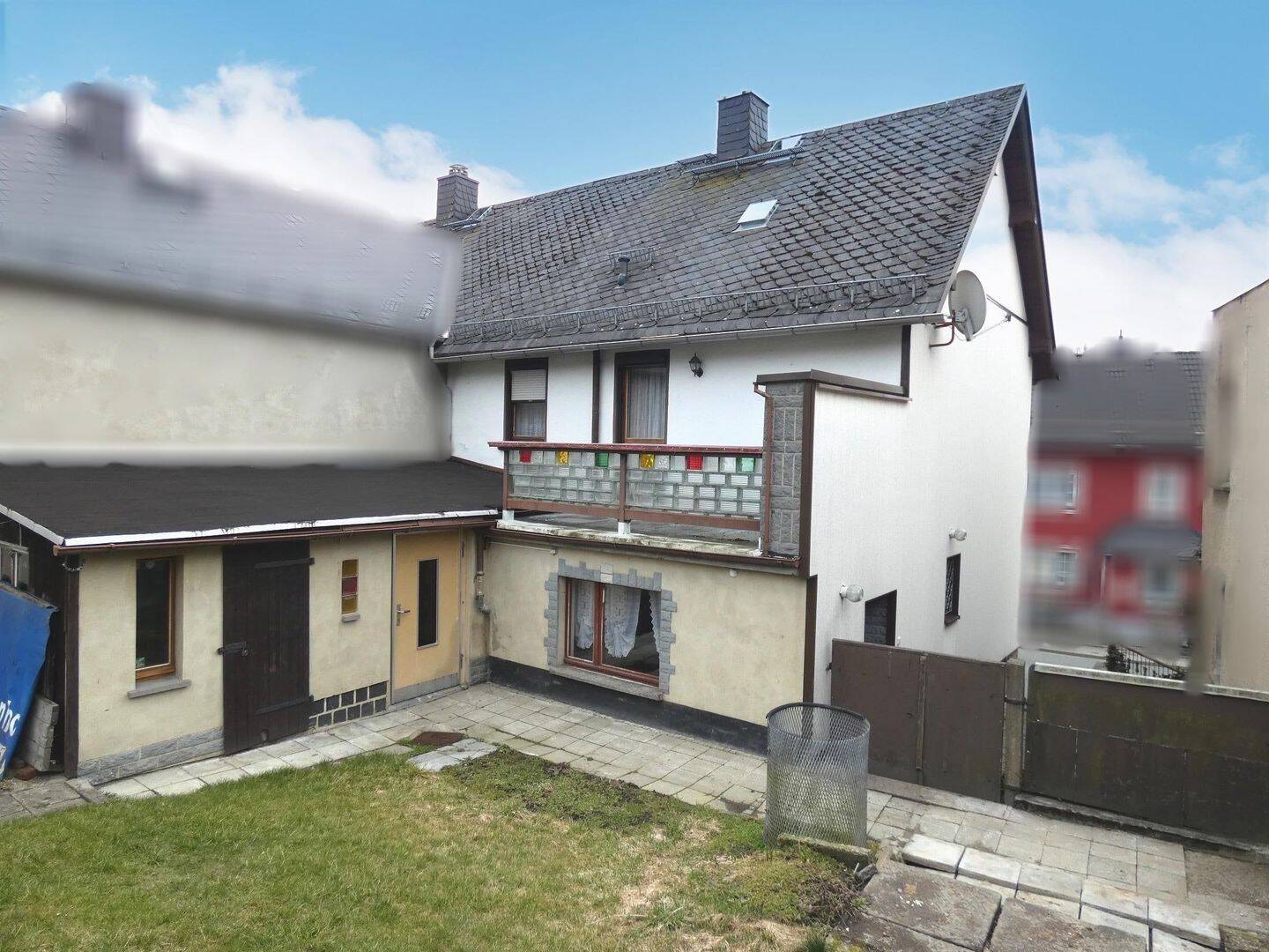 Immobilie in Hirschberg - Handwerkertraum nahe der A9 - Doppelhaushälfte mit Werkstatt & Garten in Hirschberg/Saale OT Göritz - Bild 2