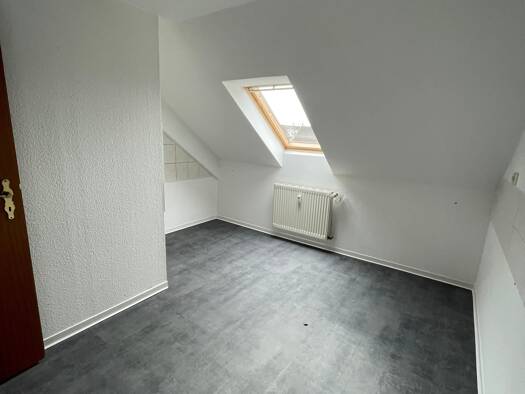 Wohnung zur Miete 345 € 2 Zimmer 62,4 m² 3. Geschoss frei ab sofort Johannisplatz 1 Glauchau 08371
