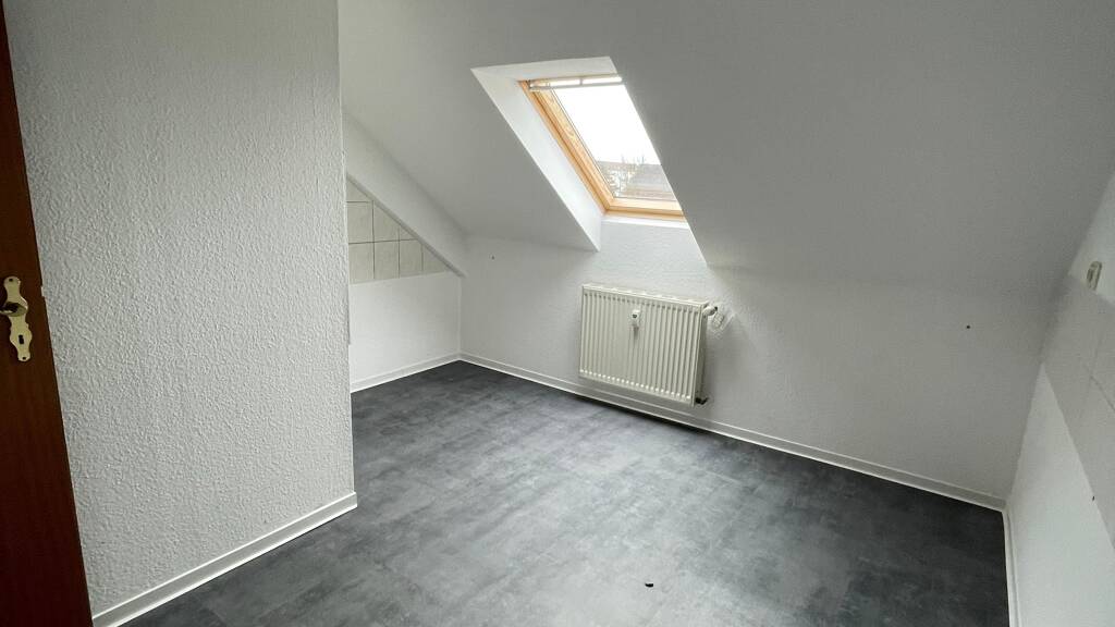 Wohnung zur Miete 345 € 2 Zimmer 62,4 m² 3. Geschoss frei ab sofort Johannisplatz 1 Glauchau 08371