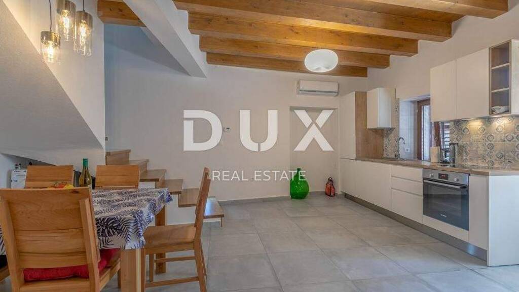 Einfamilienhaus zum Kauf 660.000 € 5 Zimmer 950 m² Grundstück Pula 52100