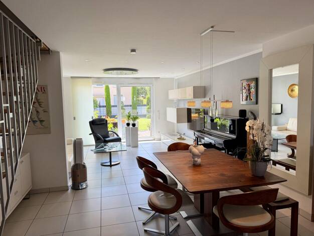 Reihenendhaus zum Kauf provisionsfrei 826.000 € 5 Zimmer 151,5 m² 208 m² Grundstück Kriftel 65830