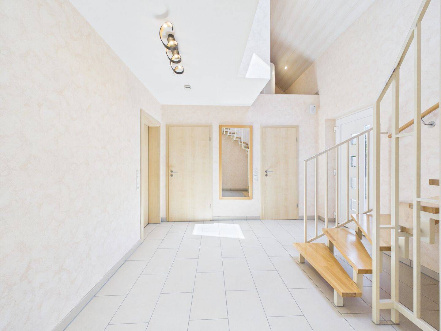 Einfamilienhaus zum Kauf - Mehr