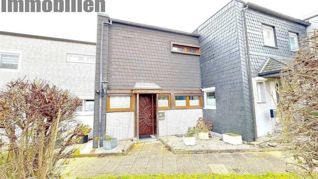 Reihenmittelhaus zum Kauf 269.000 € 3 Zimmer 105 m² 207 m² Grundstück Aplerbeck Dortmund 44287