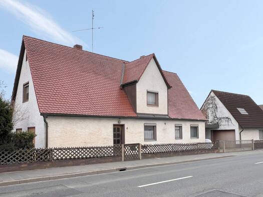 Bauernhaus zum Kauf 349.000 € 5 Zimmer 130,2 m² 957 m² Grundstück Kersbach Forchheim 91301