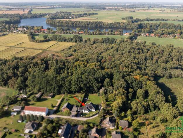 Einfamilienhaus zum Kauf provisionsfrei 940.000 € 5 Zimmer 190 m² 2.414 m² Grundstück Fischerdamm 4 Neues Dorf Cramonshagen 19071