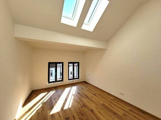 Wohnung zur Miete 920 € 3 Zimmer 76,6 m² Beesener Straße 260 Innenstadt Halle 06110