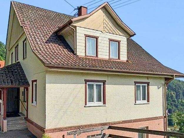 Einfamilienhaus zum Kauf 490.000 € 10 Zimmer 140 m² 1.175 m² Grundstück Wildberg 72218