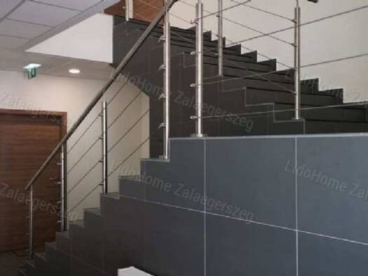 Bürogebäude zum Kauf 2.975.000 € 2.800 m² Bürofläche Zalaegerszeg