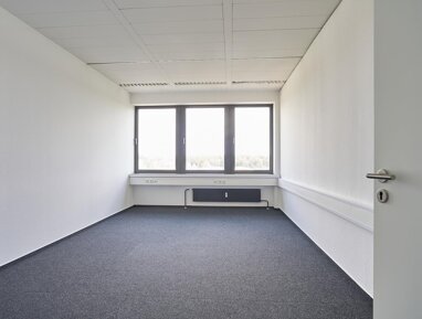 Bürofläche zur Miete 6,50 € 16,8 m² Bürofläche teilbar ab 16,8 m² Carl-Legien-Str. 15 Bieber Offenbach 63073