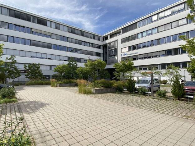 Bürofläche zur Miete provisionsfrei 12,50 € teilbar ab 422 m² Gostenhof Nürnberg 90429