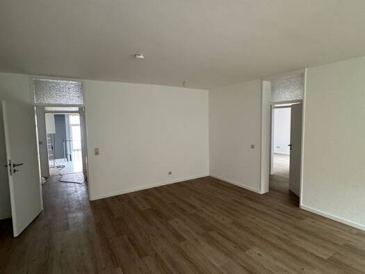 Wohnung zur Miete 1.035 € 3 Zimmer 90,8 m² 3 Geschosse frei ab sofort Ypernstraße 125 Siegen 57072