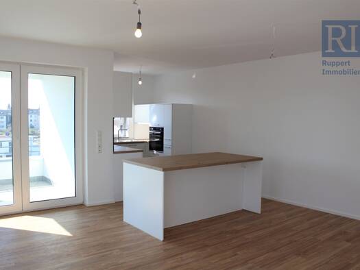 Wohnung zur Miete 1.290 € 3 Zimmer 89 m² 2. Geschoss frei ab 01.09.2025 Friederike-Nadig-Straße 3 Gerbrunn 97218