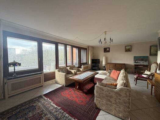 Wohnung zum Kauf 185.000 € 3 Zimmer 87 m² 5. Geschoss Wellingdorf Kiel 24148