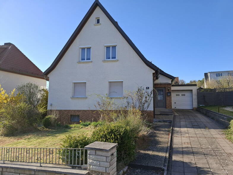 Einfamilienhaus zum Kauf provisionsfrei 278.000 € 7 Zimmer 164 m² 775 m² Grundstück Sonnefeld Sonnefeld 96242