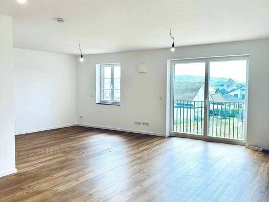 Wohnung zur Miete 1.100 € 3 Zimmer 97,4 m² 1. Geschoss frei ab sofort Wengerohr Wittlich 54516
