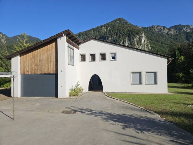 Einfamilienhaus zum Kauf provisionsfrei 1.530.000 € 9 Zimmer 280 m² 1.050 m² Grundstück Kochel Kochel am See 82431