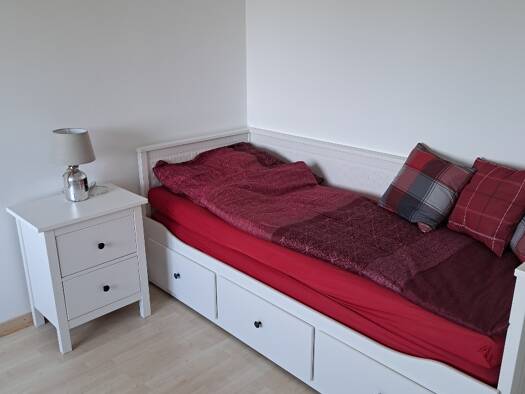 Mehrfamilienhaus zur Miete 500 € 1 Zimmer 28 m² frei ab 01.02.2026 Ritterstraße 22 Höhscheid Solingen 42659