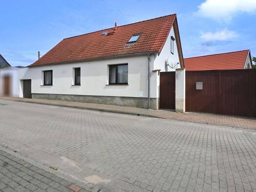 Einfamilienhaus zum Kauf 165.000 € 5 Zimmer 123 m² 1.094 m² Grundstück Welsleben Bördeland 39221