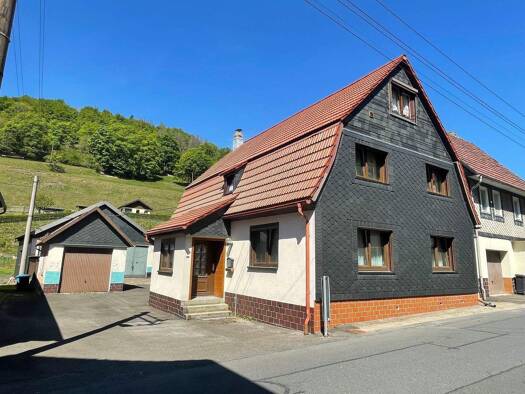 Haus zum Kauf provisionsfrei 109.000 € 8 Zimmer 186 m² 1.429 m² Grundstück frei ab sofort Neubrunnstr.121 Gießübel Schleusegrund 98667