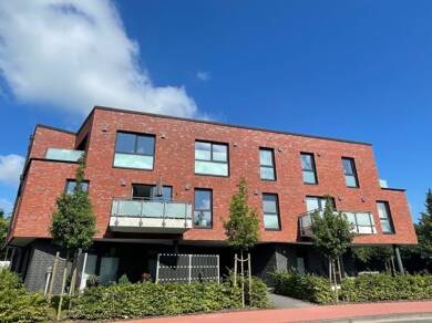 Wohnung zur Miete 975 € 2 Zimmer 74,8 m² Dachgeschoss, 2. Geschoss Übriges Stade Stade 21682