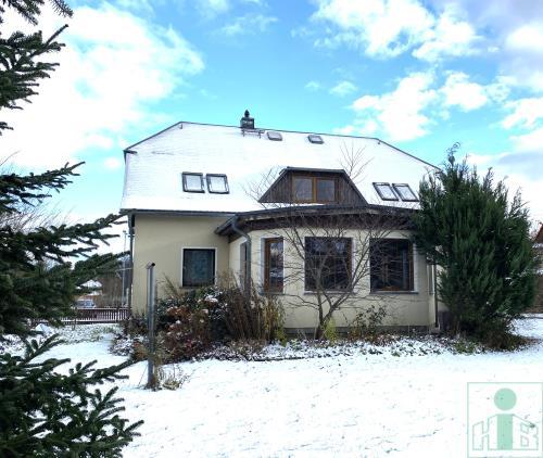 Einfamilienhaus zum Kauf 249.000 € 6 Zimmer 178 m²<br/>Wohnfläche 1.230 m²<br/>Grundstück Neusalza-Spremberg Neusalza-Spremberg 02742