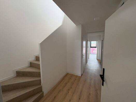 Wohnung zur Miete 1.527 € 3 Zimmer 100 m² 4. Geschoss Wien,Neubau 1070
