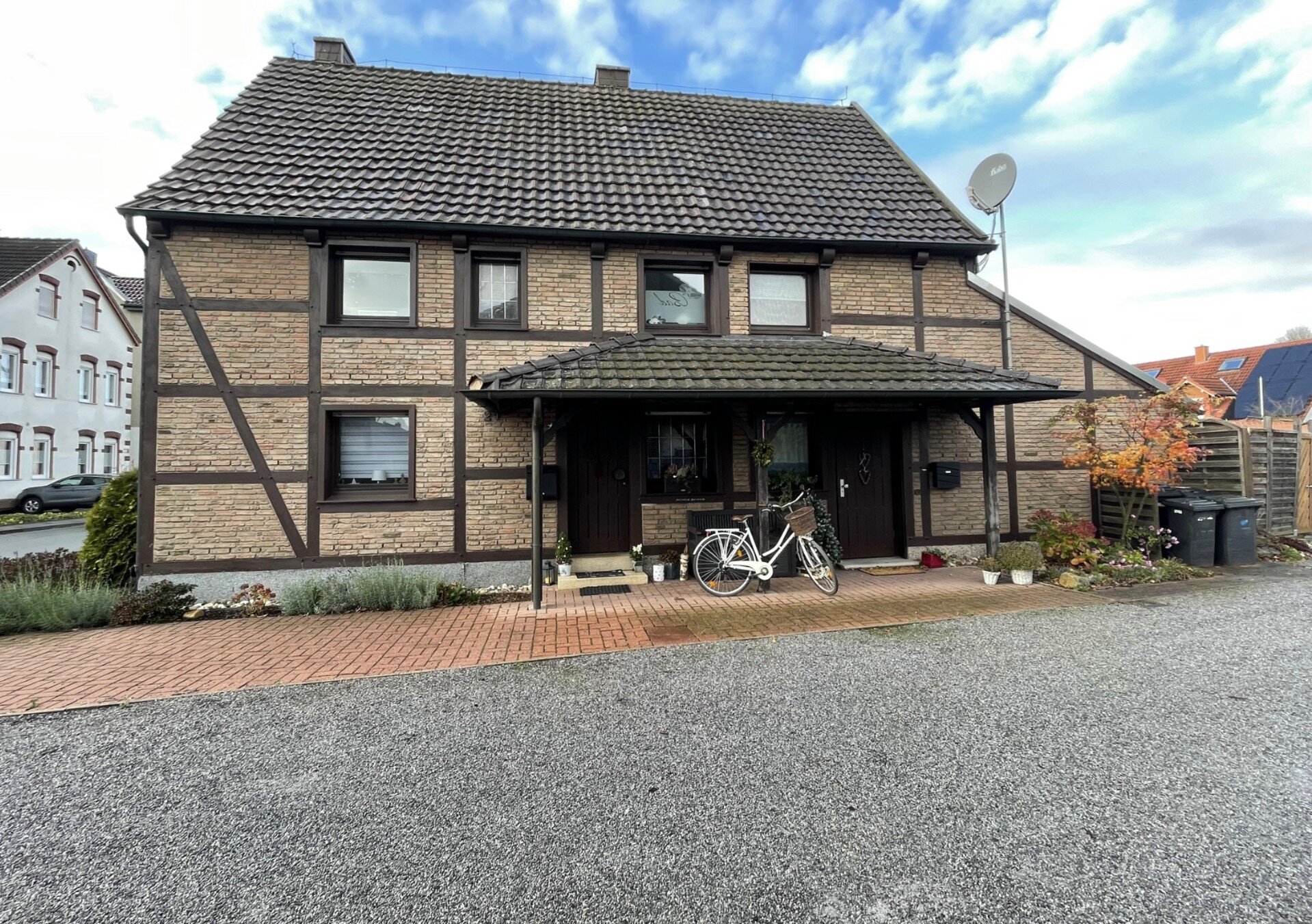 Mehrfamilienhaus zum Kauf 270.000 € 8 Zimmer 147 m²<br/>Wohnfläche 975 m²<br/>Grundstück Statistischer Bezirk 23 Hamm 59071