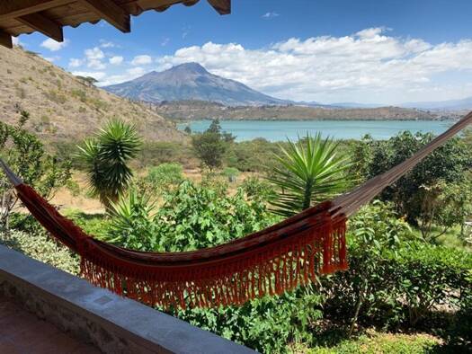 Haus zum Kauf 380.000 € 1 Zimmer 600 m² 20.000 m² Grundstück Ibarra 100150