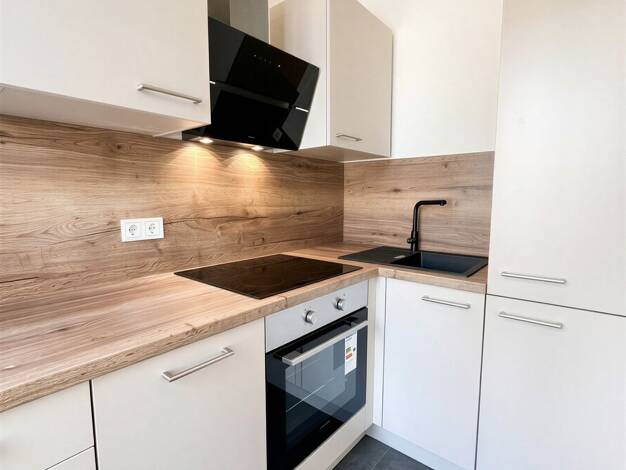 Wohnung zur Miete 649 € 2 Zimmer 48 m² 2. Geschoss Breslauer Straße 43 Stötteritz Südost 04299