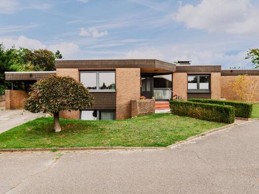 Einfamilienhaus zum Kauf 399.000 € 3 Zimmer 152 m² 1.111 m² Grundstück Eyendorf 21376