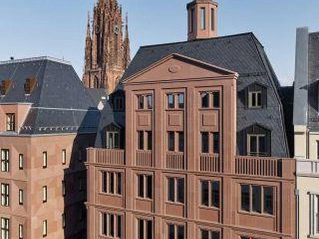 Wohnung zur Miete 2.450 € 4 Zimmer 112 m² 1. Geschoss frei ab 01.10.2026 Braubachstraße Altstadt Innenstadt I 60311