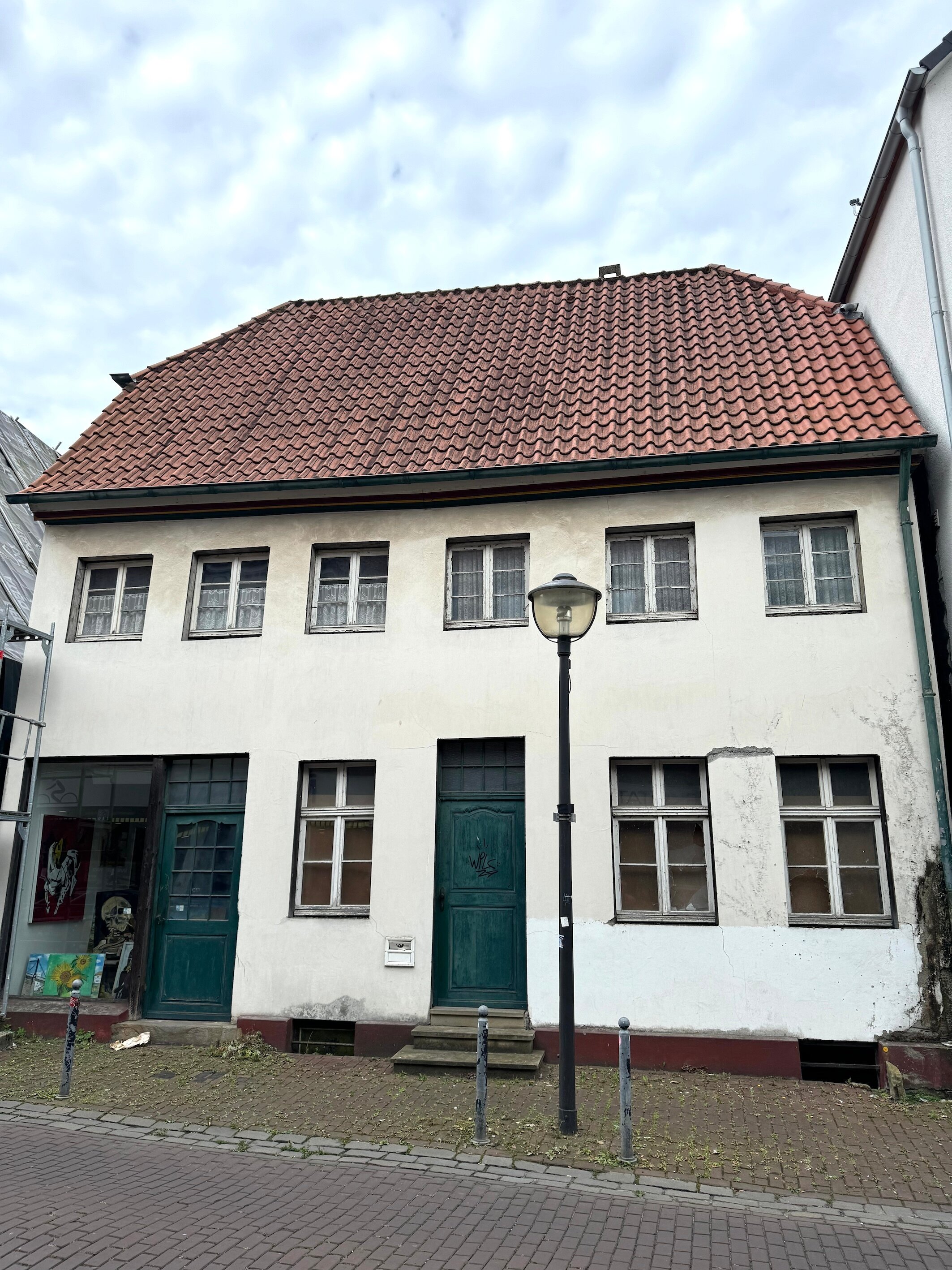 Einfamilienhaus zum Kauf 95.000 € 5 Zimmer 120 m²<br/>Wohnfläche 240 m²<br/>Grundstück ab sofort<br/>Verfügbarkeit Burgstraße 15 Werne Werne 59368