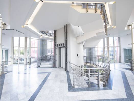 Bürofläche zur Miete provisionsfrei 8,50 € 120 m² Bürofläche teilbar ab 60 m² Ober-Eschbach Bad Homburg vor der Höhe 61352