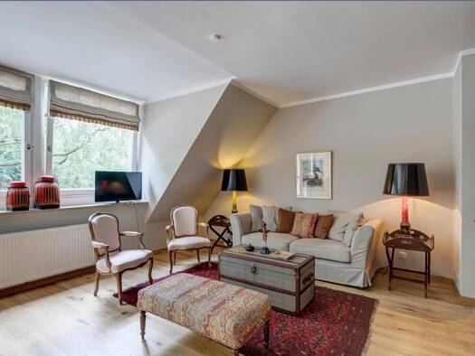 Wohnung zur Miete 1.000 € 2 Zimmer 80 m² Geschoss 2/3 Flemingstraße 96 Bogenhausen München 81925