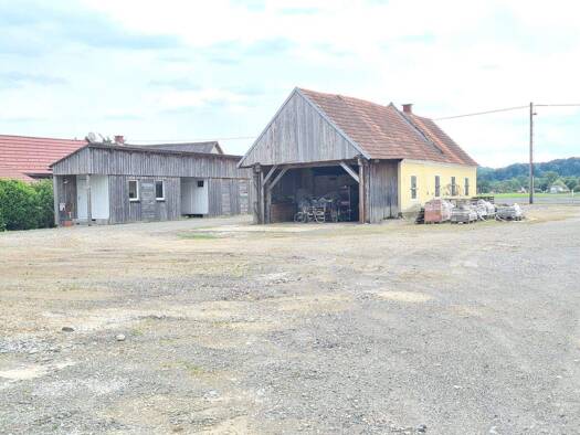 Bauernhaus zum Kauf 88.000 € 1.574 m² Grundstück Straß in Steiermark 8472