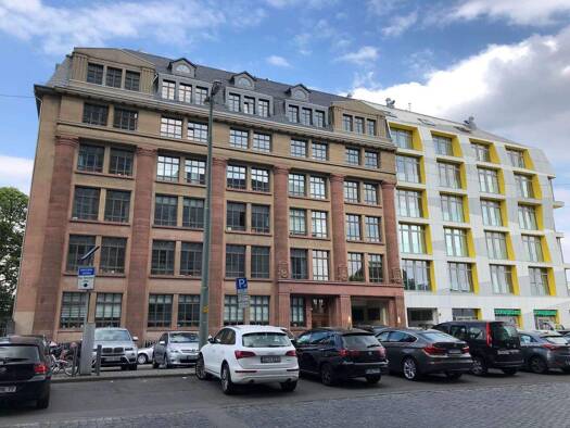 Loft zur Miete 1.150 € 2 Zimmer 58,9 m² 5. Geschoss frei ab 01.04.2026 Ostend Frankfurt am Main 60314