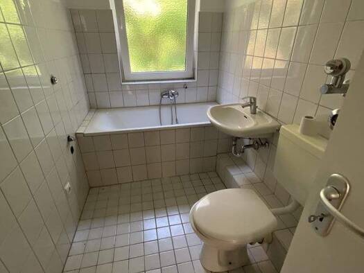 Wohnung zur Miete 439 € 3 Zimmer 60,4 m² 1. Geschoss Breslauer Straße 13 Plettenberg 58840