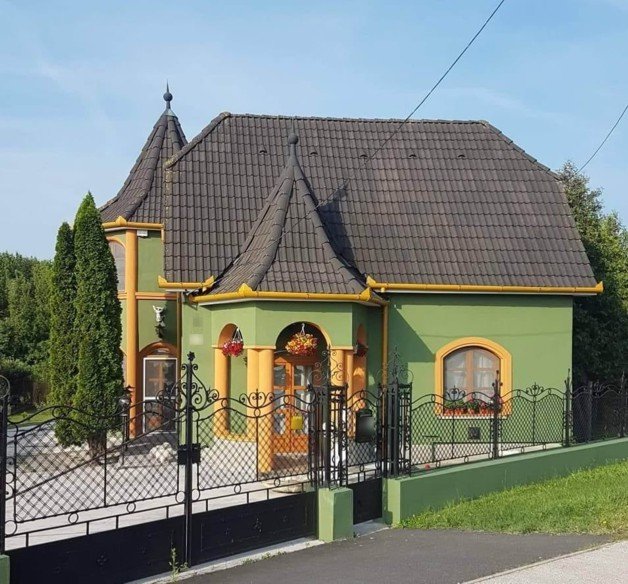 Einfamilienhaus zum Kauf 499.000 € 7 Zimmer 350 m²<br/>Wohnfläche 659 m²<br/>Grundstück Balatonf&#369;zf&#337; 8175