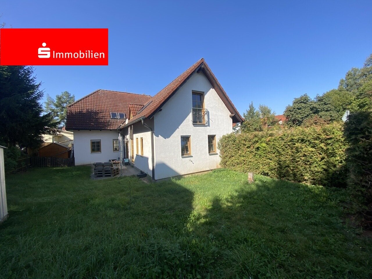 Mehrfamilienhaus zum Kauf 339.000 € 8 Zimmer 186 m²<br/>Wohnfläche 529 m²<br/>Grundstück Rehestädt Amt Wachsenburg 99334