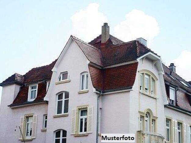 Mehrfamilienhaus zum Kauf 52.490 € 1 m² 6.944 m² Grundstück Großsaara Saara 07589
