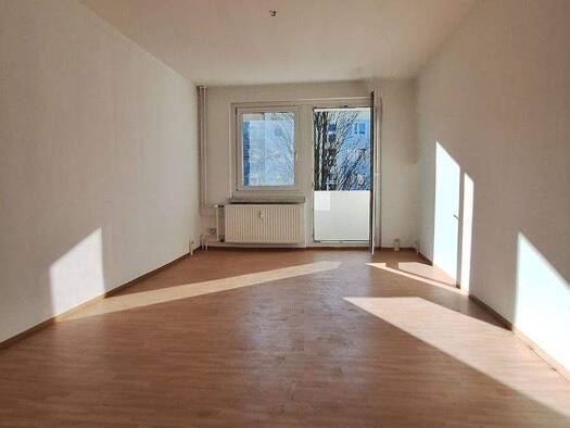 Wohnung zur Miete 354 € 3 Zimmer 58 m² 2. Geschoss frei ab sofort Martin-Ephraim-Straße 29 Weinhübel Görlitz 02827